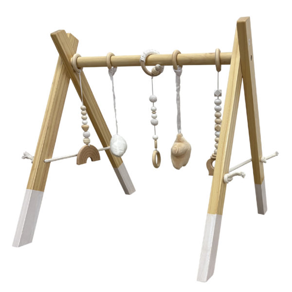 Houten Babygym inclusief 5 speeltjes